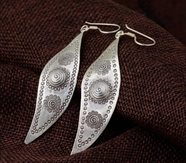 silver-earrings020a