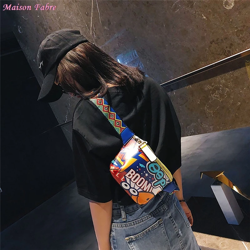 أزياء النساء Crossbody حقيبة ملون الكتابة على الجدران المطبوعة واسعة الكتف حزام حقيبة ساعي حقيبة صدر للرجال للنساء أزياء النساء Crossbody حقيبة ملون الكتابة على الجدران المطبوعة واسعة الكتف حزام حقيبة ساعي حقيبة صدر للرجال للنساء
