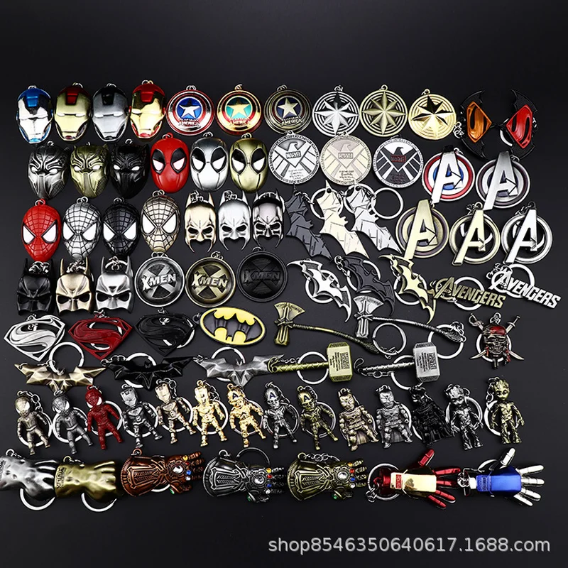 

Avengers 4 Cosplay Props Captain America Marvel Thor Hammer Keychain Iron Spider Man Glove Batman Axe Chains Keyring