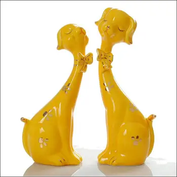 

Creative simplicity Ceramic ornaments Arts and Crafts Couple Plum Blossom Dog Lover Sika Deer Ceramic crafts Ornament