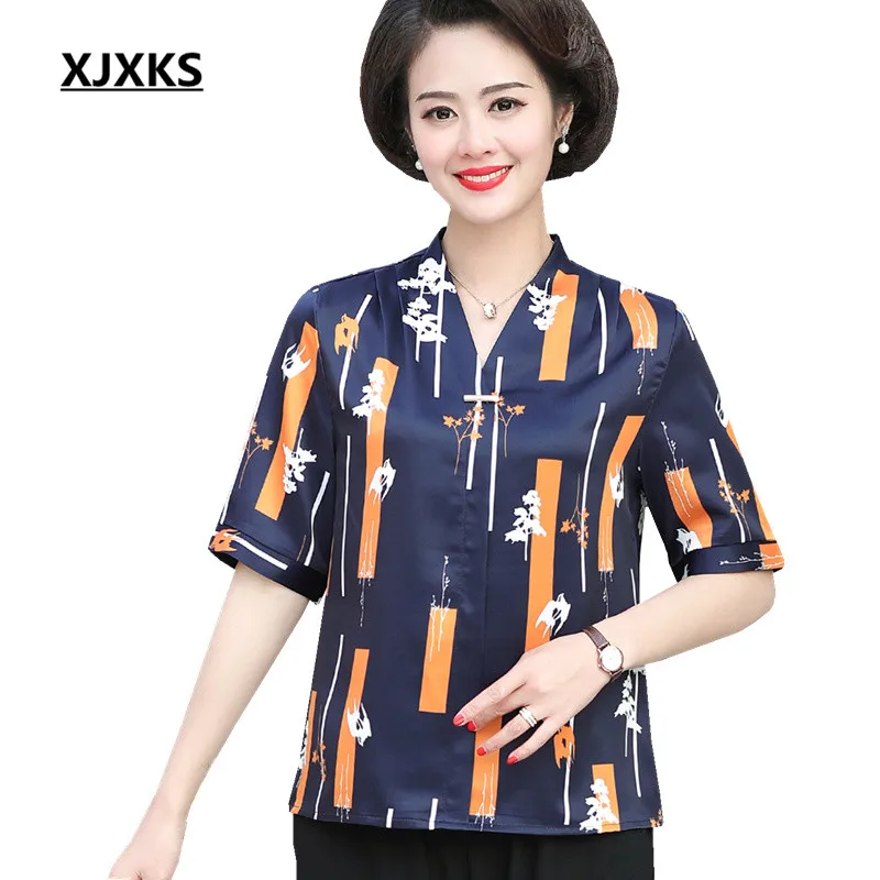 

XJXKS 2019 summer new women's chiffon shirt loose plus size fashion V-neck print short-sleeved women's shirt