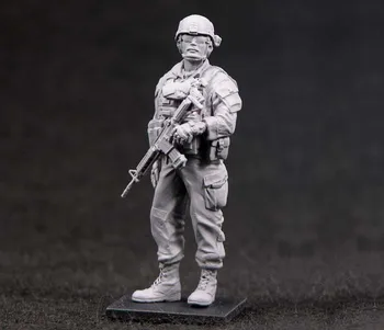 

Assembly Unpainted Scale 1/35 modern man stand Historical toy Resin Model Miniature Kit