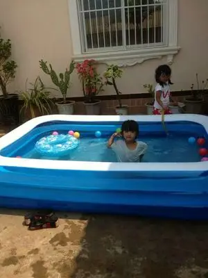 Надувной круг для купания ребенка бассейн экологичный ПВХ Портативный Детская ванна детская мини-площадка 201*105*51 см воздушный шар в горошек