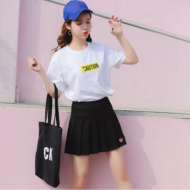 Корейская версия бренда A word мини темперамент милый светильник сплошной цвет клубника вышивка плиссированные Harajuku летняя юбка