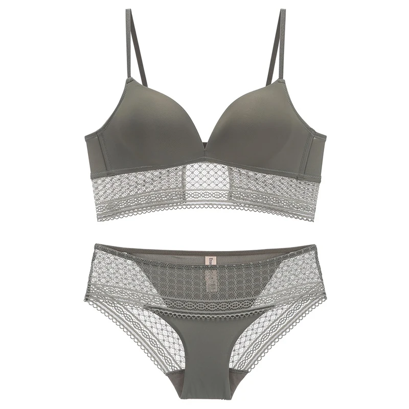 TERMEZY Sexy lace lingerie set Ultrathin push up bra set Wire Free Elegant Bra and Panty Set Comfortable women underwear set TERMEZY Sexy lace lingerie set Ultrathin push up bra set Wire Free Elegant Bra and Panty Set Comfortable women underwear set