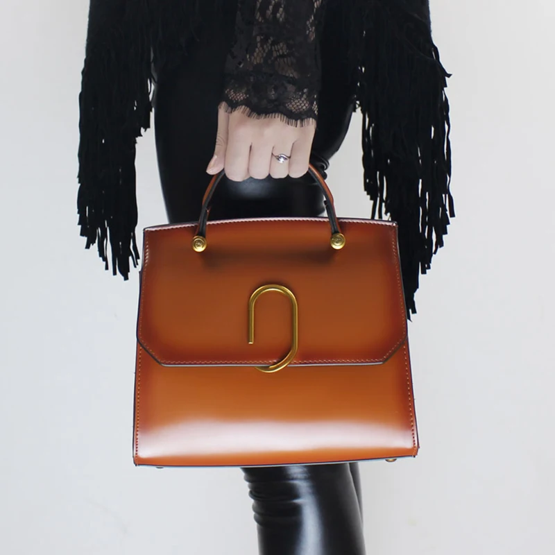 

Luxury Hard Bags Women 2018 Latest Handbags Handmade Genuine Leather Button Shoulder Bags Ladies Travel Cross Body Bags