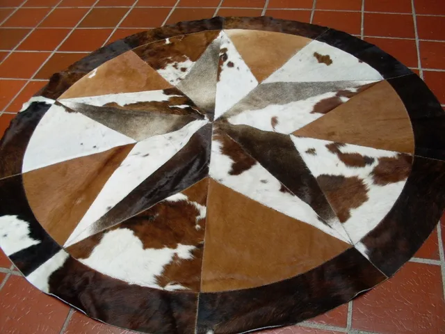 High Quality Cowhide Rug Leather Cow Hide Steer Patchwork Area High Quality Cowhide Rug Leather Cow Hide Steer Patchwork Area Round Carpet Cowskin Rugs