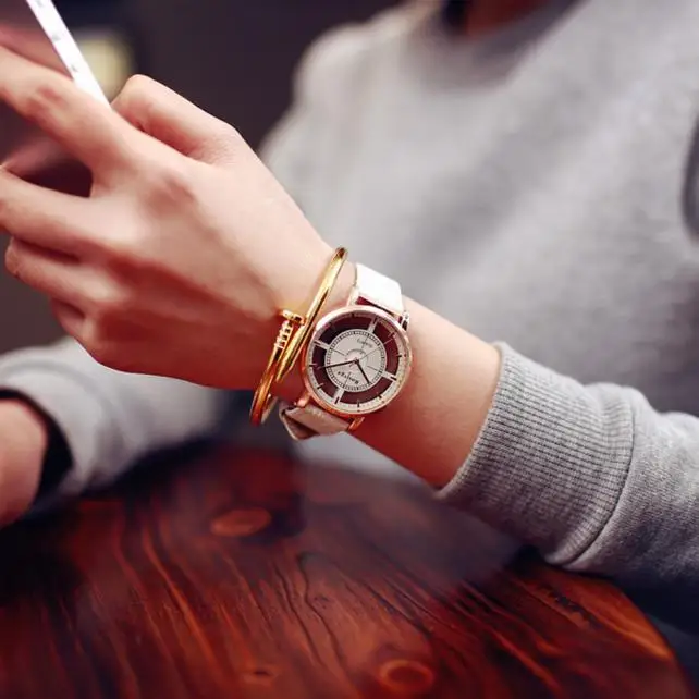 Кварцевые наручные часы для женщин кожаные montre femme браслет из металла модные и