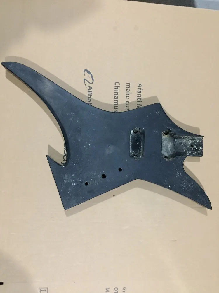 

DIY Electric guitar / DIY Electric guitar Body of Afanti music (ADK-712)