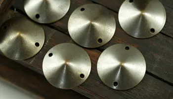 

100 Antique Brass Round Cambered Pyramid Connectors,Charms, Pendant,Findings (16 mm) pen 577