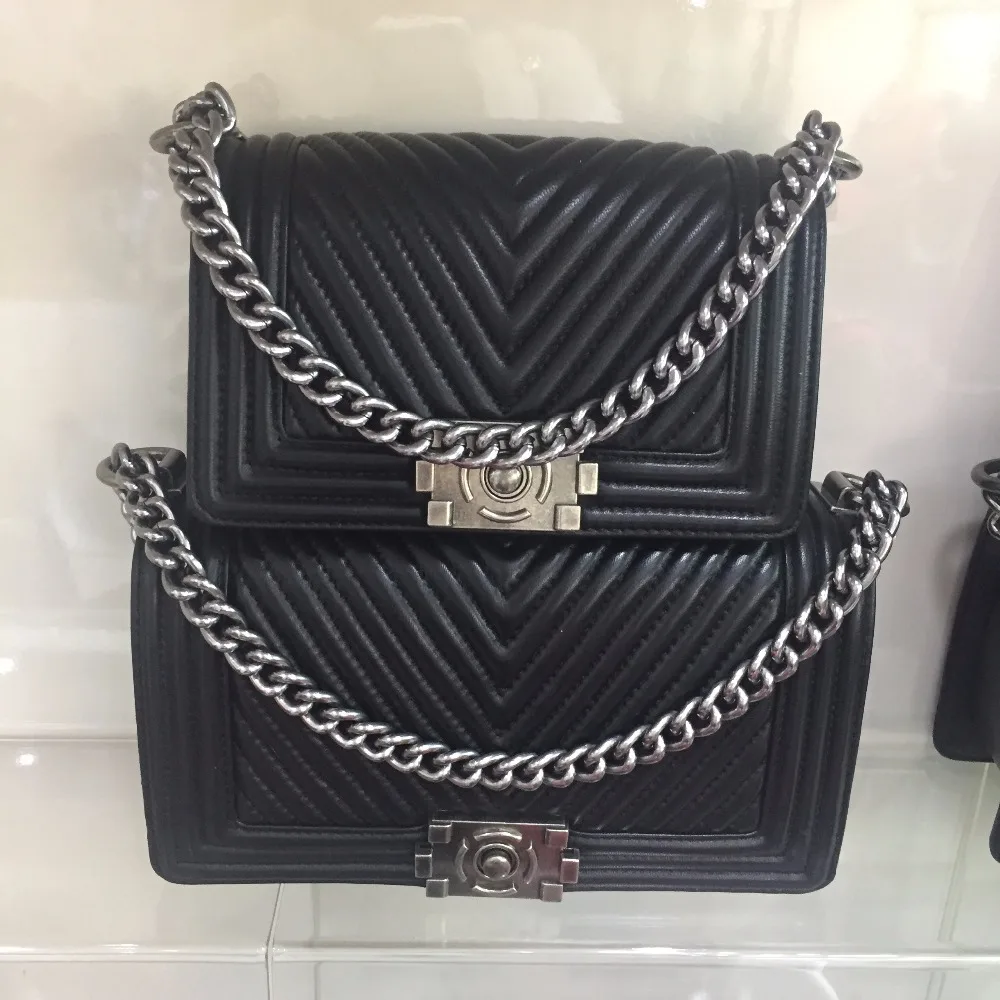 [Hely Coptar]100%Genuine Leather Women Bags Chervon Lambskin Leather Black Vintage Silver Chain Bag Shoulder Handbag 25cm Flap