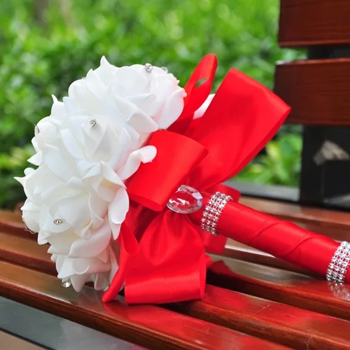 Романтический Букеты Свадебные невесты Свадебные украшения пены цветы розы Букет невесты Белый сатин цветами в руках - Цвет: Красный