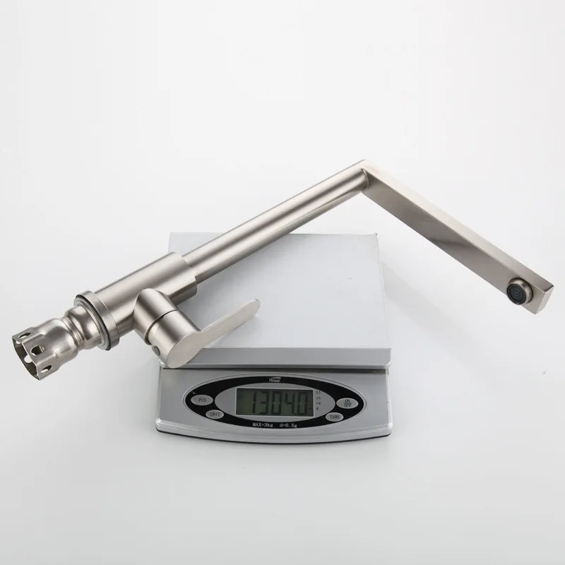 304 stainless steel kitchen faucet, lead-free brushed hot and cold sink, rotatable faucet