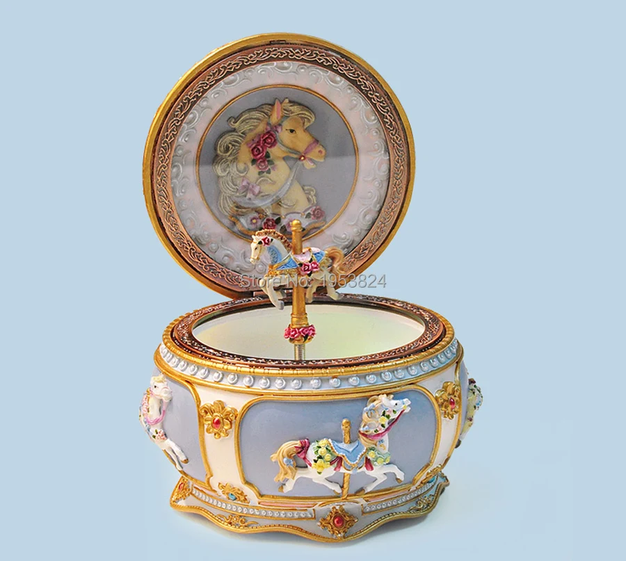 Carousel music box (12).jpg