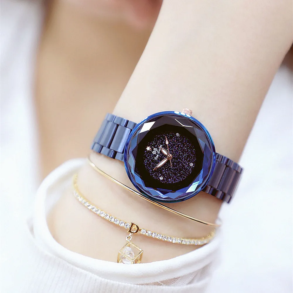 

High-end Chain Watch Romantic Starry New Hot Sale No Digital Scale Watch Surface Female Watch Fashion & Casual Chronograph