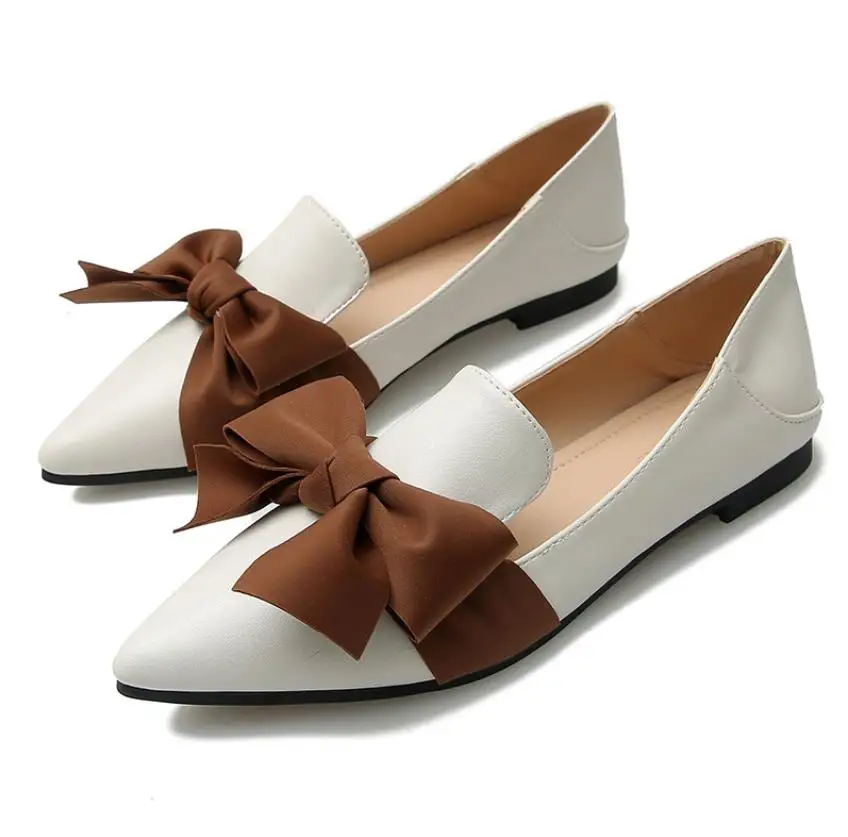 

2019 new pointed bow flat shoes, two feet, wearing Lok Fu women's shoes