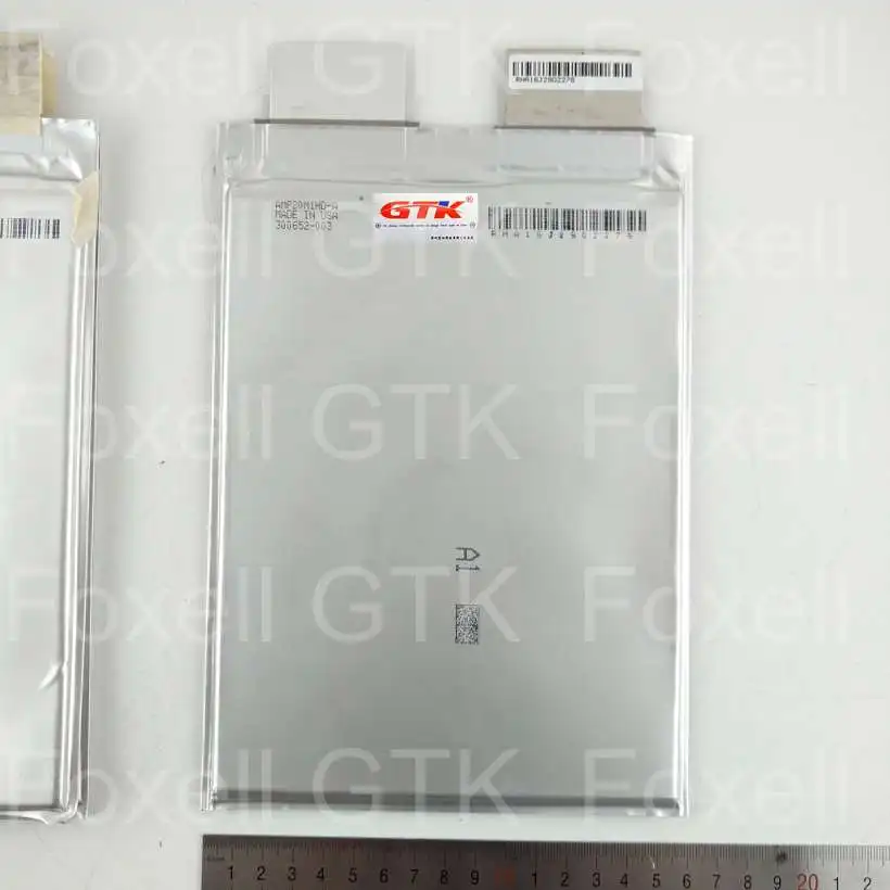 

1pc sample Branded lifepo4 20ah battery cell 3.2v High discharge 100A 200A amps for diy battery pack EV electric vehicles power