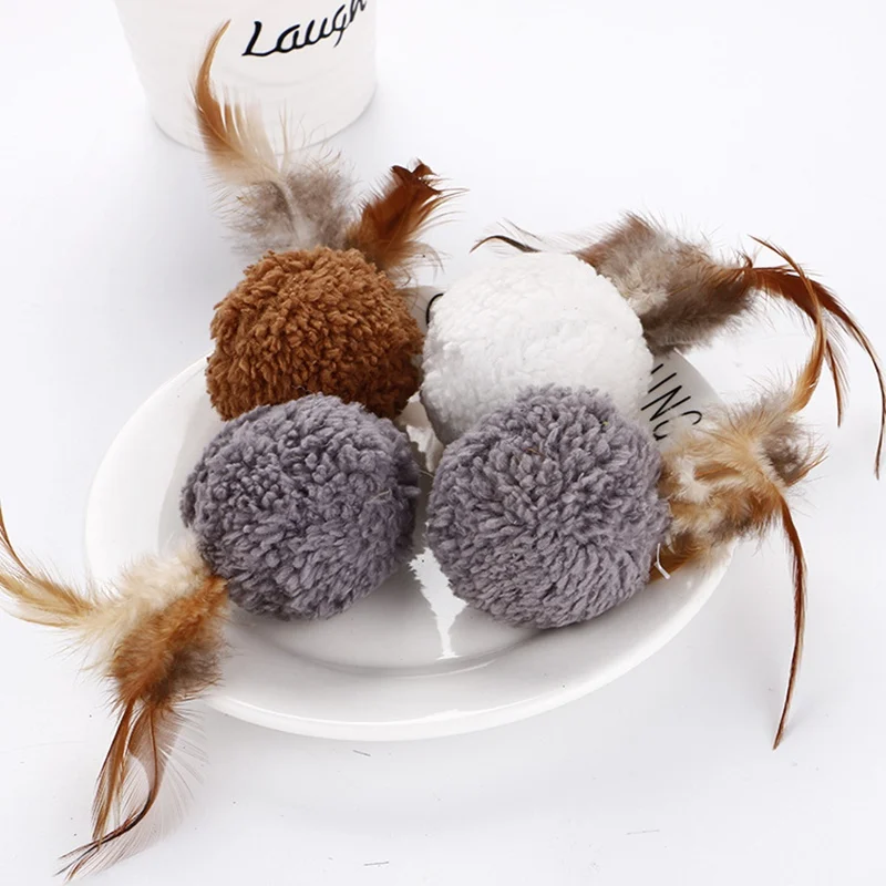 LEMONDA Pet Cat Plush Toys Ball with Feathers Soft Kitten Interactive Toy Bell Inside | Дом и сад