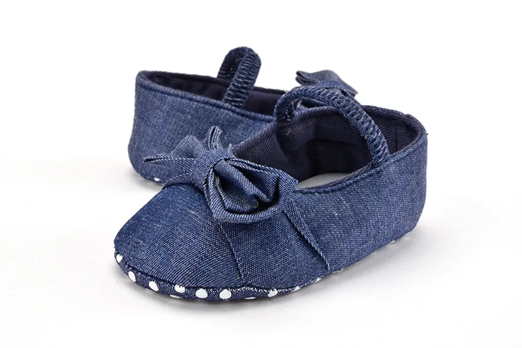 

0-18M Toddler Baby Girl Shoes Fashion Denim Infant Moccasins Shoes Soft Soled Bow Footwear Crib Shoes Infantil First Walkers