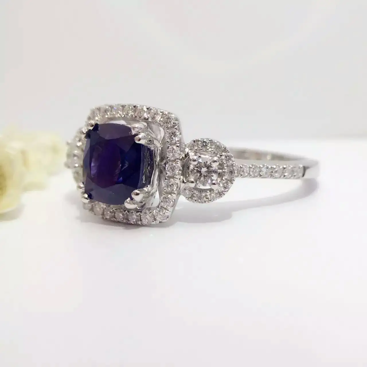 1.687ct+0.407ct 18K Gold Natural Sapphire Women Ring with Diamond Setting 2016 New Fine Jewelry Wedding Band Engagement