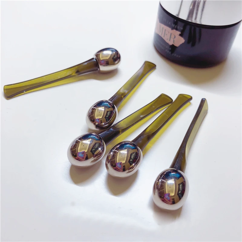 eye cream massage applicator