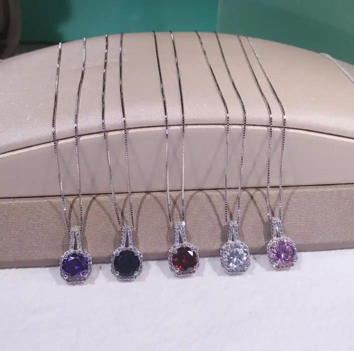 

TSHOU198 Square Crystal Necklace Five-Color Fashion Square Necklace
