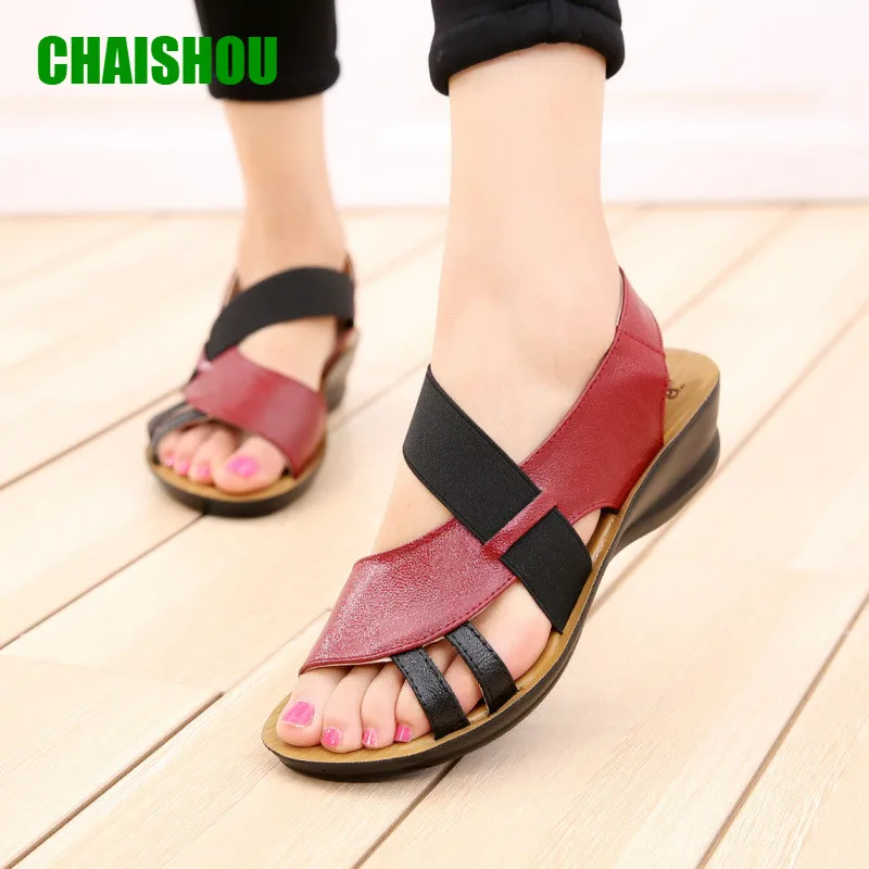 

2019 Summer Flat Sandals Female Shoes Leather Women Sandals Soft Bottom Mother Sandals Peep Toe Fashion Ladies Sandals CS-457