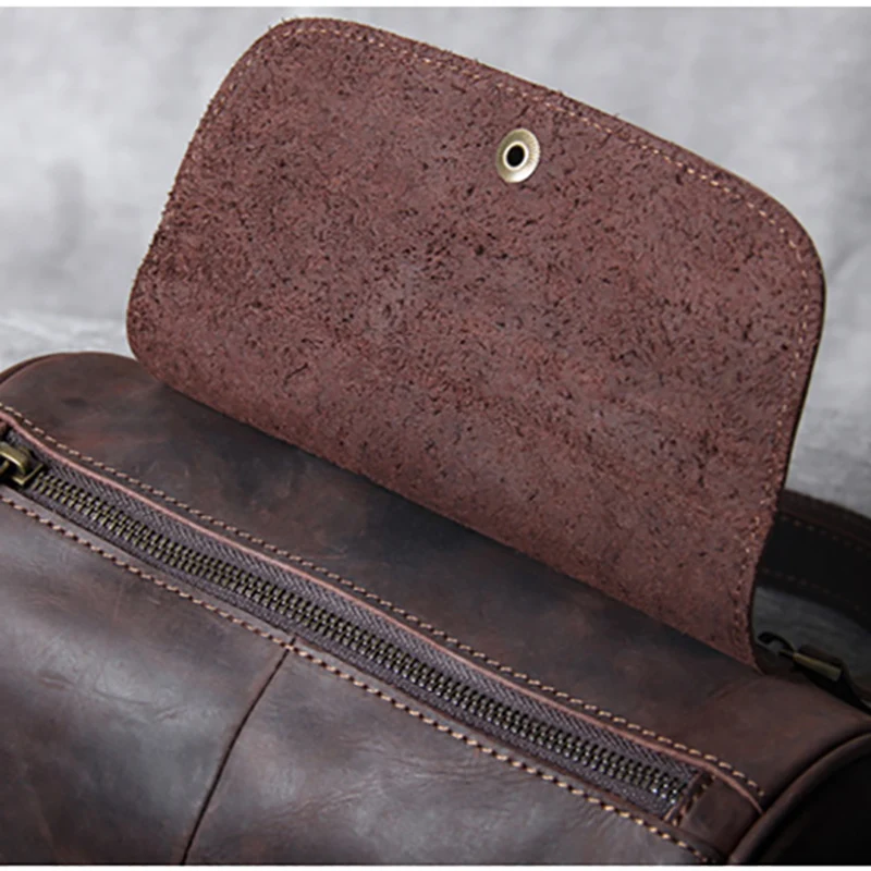 AETOO Retro casual head cowhide shoulder crossbody bag male leather barrel pack Crazy Horse Leather bag