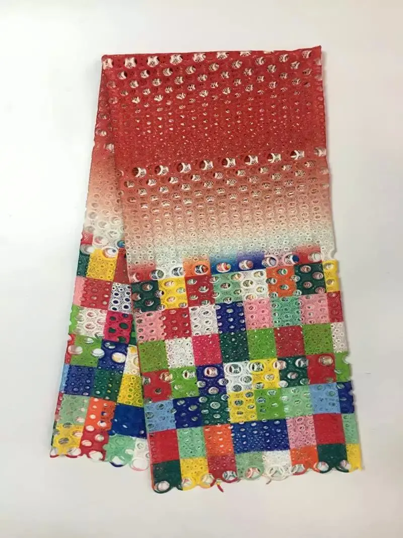 D (4)