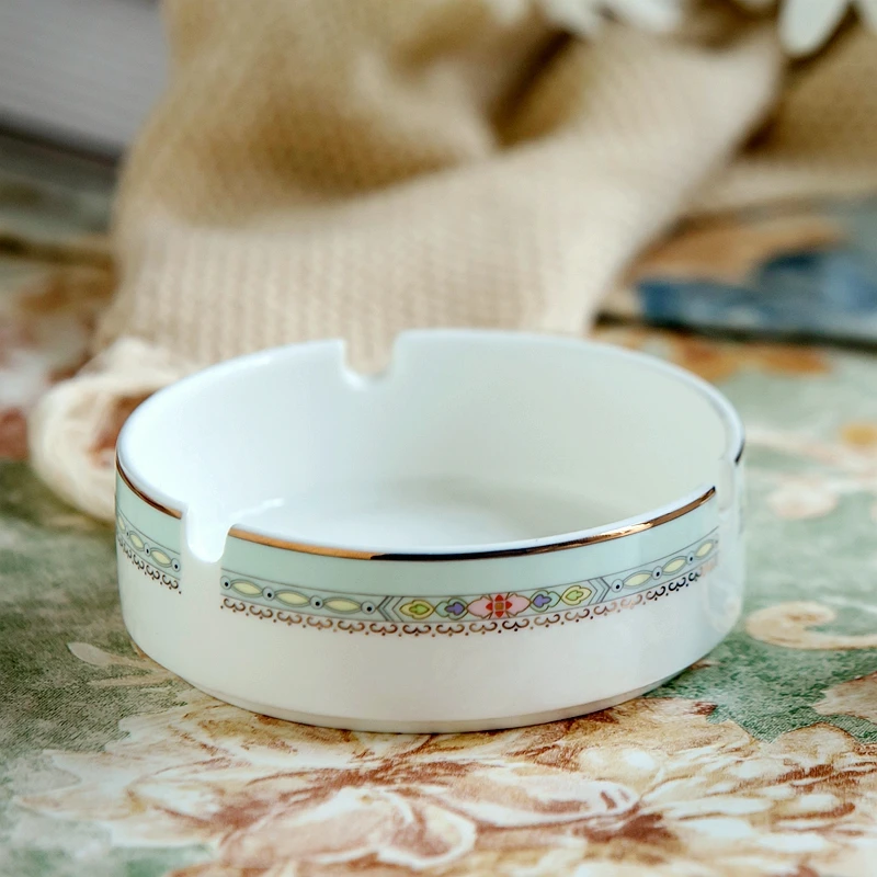 

Fine bone china ash trays, porcelain ashtray portable,cigar ashtrays, cigarette holder, cigar accessories, cigarette case