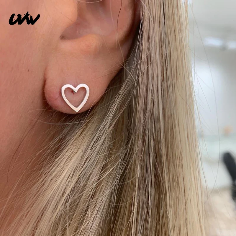 

2pc Trendy Heart Shape Stainless Steel Stud Earrings for Women Silver Gold Helix Piercing Pendientes Accessories Brincos UVW177