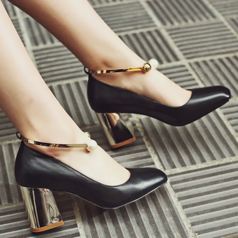 square white heels