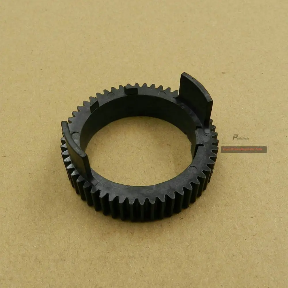 P0743  FU6-0743-000 Upper Roller Gear (4)