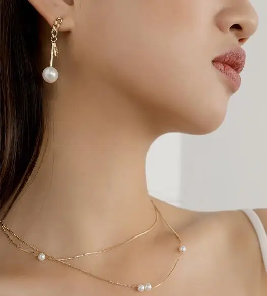 Classic Korean Gold Layered Necklace Pearl Pendant Necklace Statement