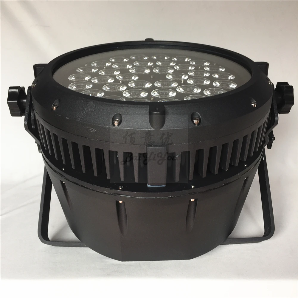 36pcs 10W Outdoor PAR 04