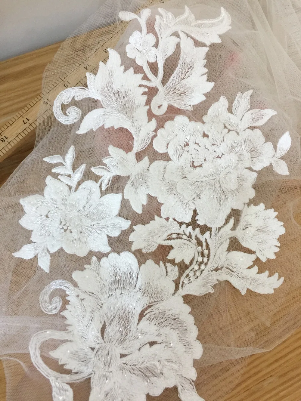 

2 pieces/lot Sequin Cotton Embrodery Lace Applique Flower, Lace Motif Patch for Wedding, Veils, Bridals Wholesale