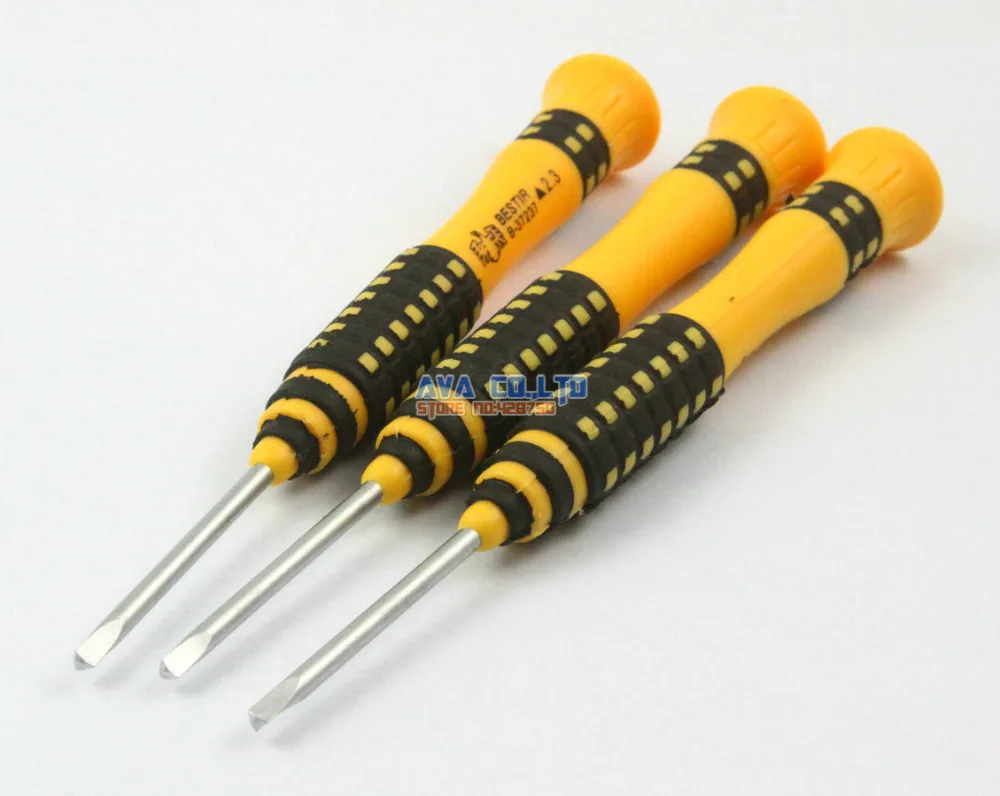 brio train triangle screwdriver