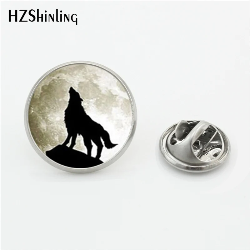 

2017 New Design Howling Wolf Lapel Pins Silver Jewelry Wolf and Moon Butterfly Clasp Pin Glass Dome Photo Mens Collar Tips