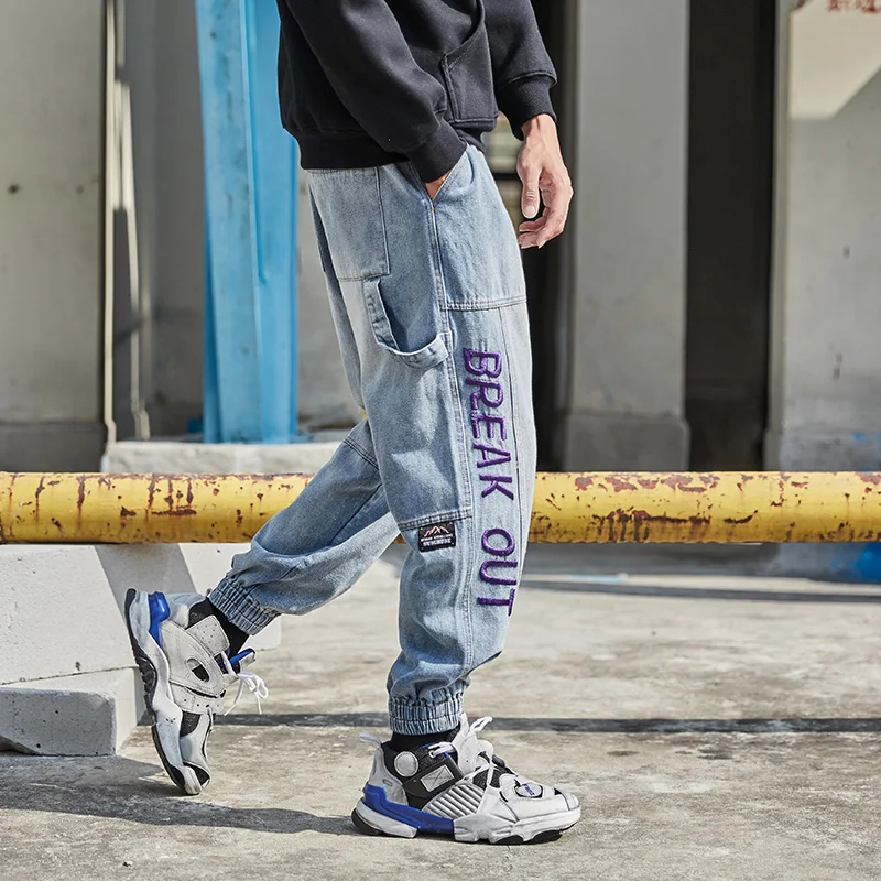 

American Streetwear Fashion Men Jeans Embroidery Designer Hip Hop Jeans Loose Fit Spliced Designer Slack Bottom Joggers Pants