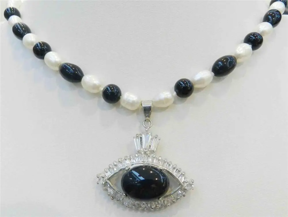 

Natural White Pearl & Black Agate Necklace Egg-shaped Pendant 18" AAA WW #@