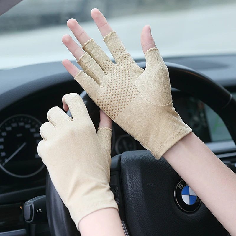 Faux Suede Non-Slip Sweat-Absorbent Semi-Fingers Driving Gloves Thin Sunscreen Driving Gloves Half-Finger Unisex SZ007W