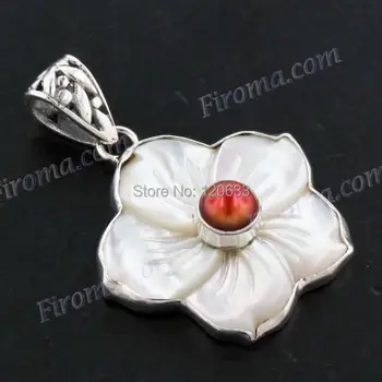 

1 1/2" WHITE MOTHER OF PEARL SHELL FLOWER pendant wholesale women's jewelry