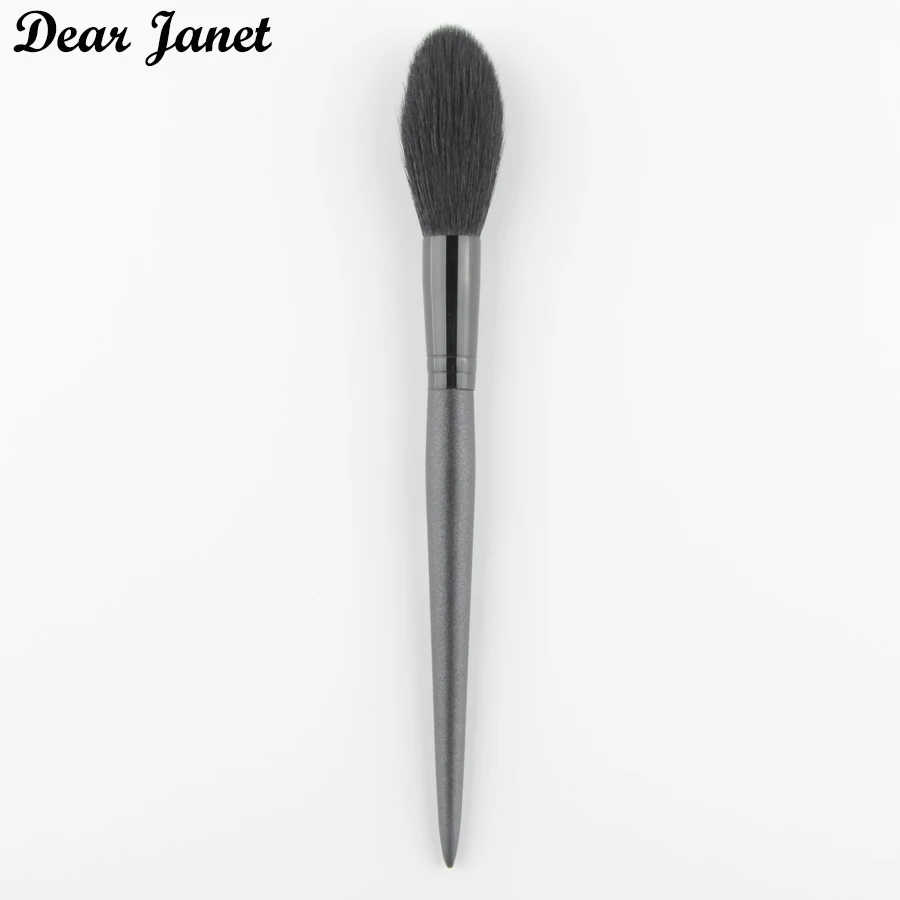 

Chichodo 1pc Highlight blusher foundation blushing makeup brush metal handle Professional Make up High quality
