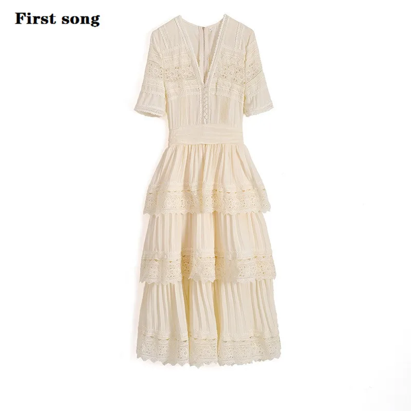 

First song vintage white lace dressNew2019 autumn V-neck lace stitching lace ruffled chiffon floral dress summer women's dress