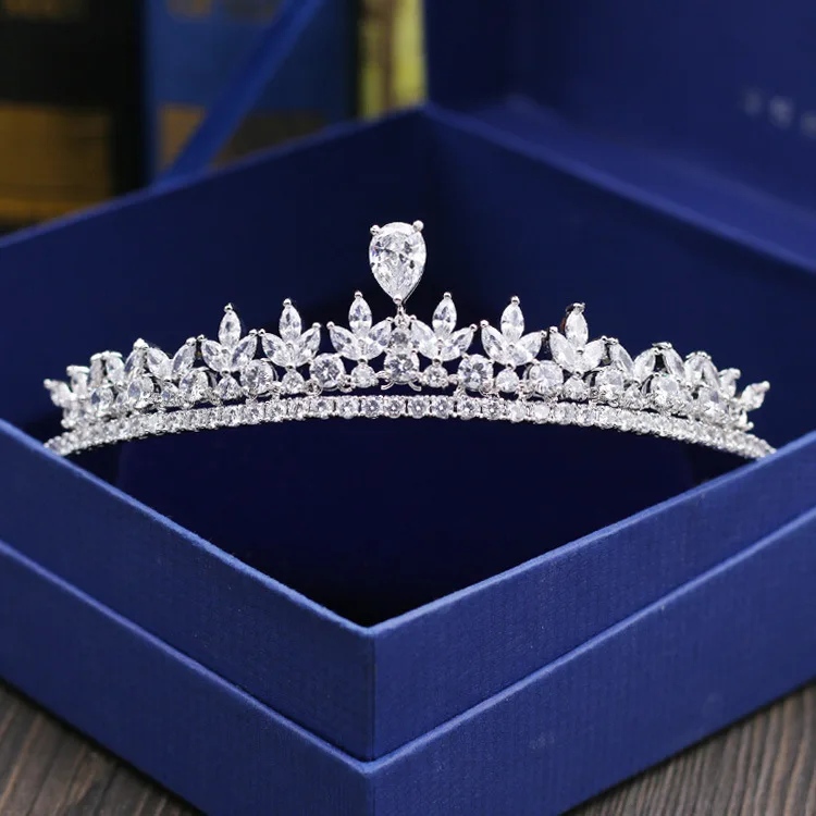 

SLBRIDAL Gorgeous Wedding Cubic Zircon Tiara Bridal CZ Crown Queen Princess Pageant Party Headpiece Bridesmaids Hair Accessories