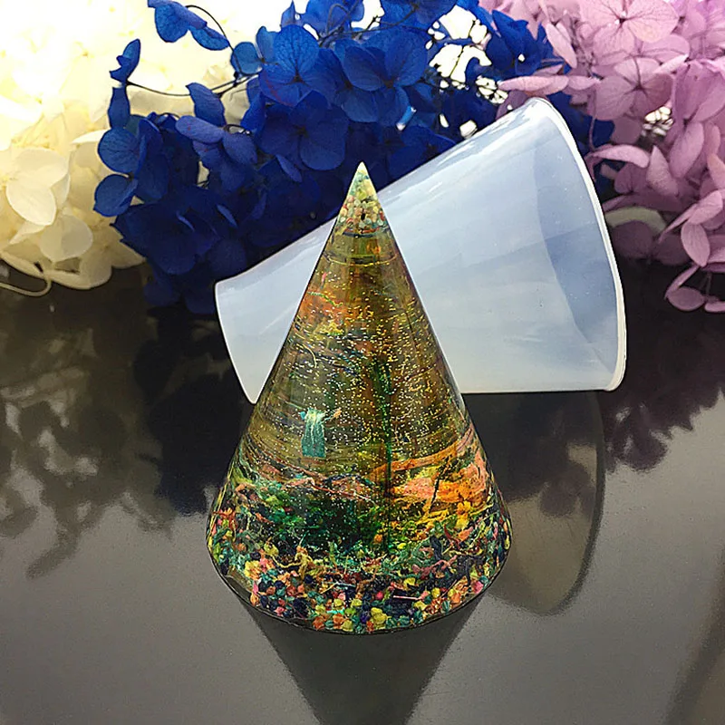 

Cone Cake Silicone Mold For Jewelry Charms Pendants Making Tool Handmade Crystal Epoxy Resin 3D Candy Molds 20/30/40/50/60mm