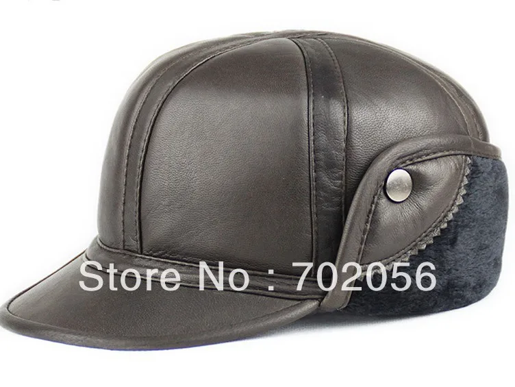 Рисунок 2 - Мужские шапки из натуральной овечьей кожи с козырьком