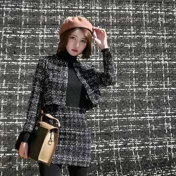 

Tweed fabric 380gsm black