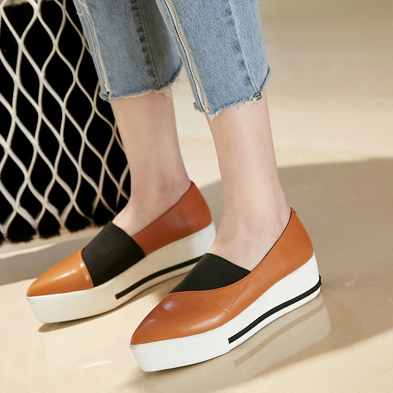 on Appartements Derbies Black Espadrilles white Véritable Cuir Chaussures forme De brown Mocassins Pointu Femmes Marque Plate Loisirs Slip Designer Bout ZwqAxFB0I