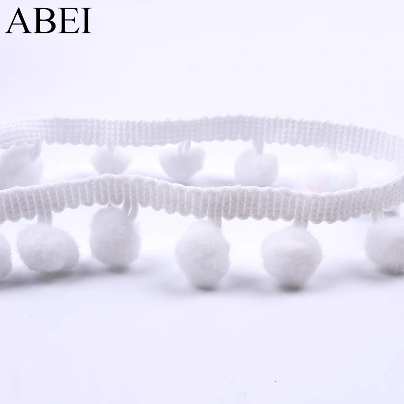 

5Yards 25mm White Lace Ribbon Knitted Pompom Fringe Ribbon DIY Wedding Party Dress Trims Sewing Garment Accesories Pom pom lace